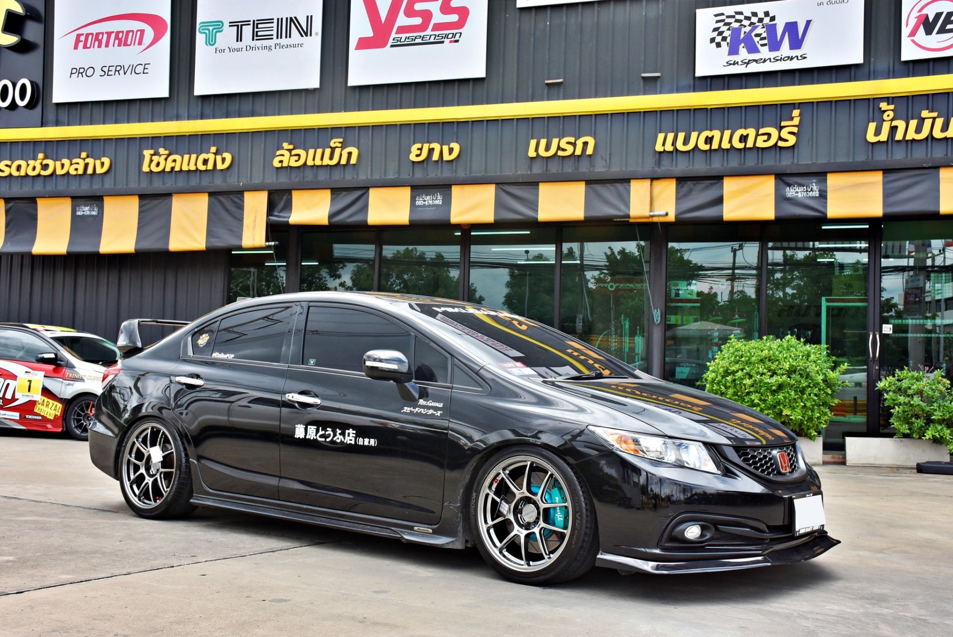Honda Civic FB ล้อ Lenso V1N 18x8.5 ET38 ล้อแม็กแต่งรถสปอร์ต 5x114.3 ลุคเรียบหรู ใส่ตรงรุ่น ติดตั้ง Autoquiks รังสิต ปทุมธานี