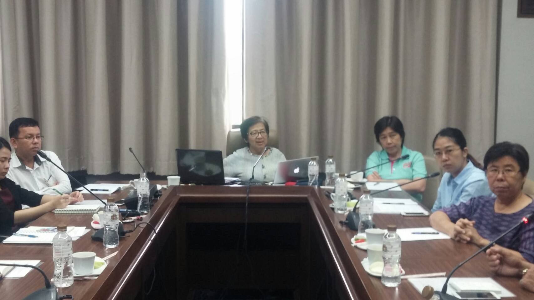 ประชุมปรึกษาหารือการจัดทำข้อเสนอเชิงนโยบายลดความเสี่ยงโรคไม่ติดต่อเรื้อรังในสถานประกอบการ ประชุมปรึกษาหารือการจัดทำข้อเสนอเชิงนโยบายลดความเสี่ยงโรคไม่ติดต่อเรื้อรังในสถานประกอบการ