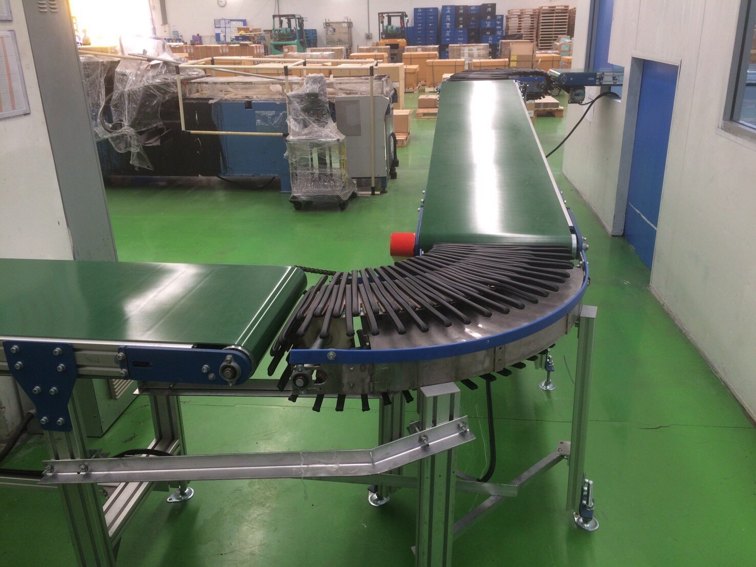 TRANSFER CONVEYORS