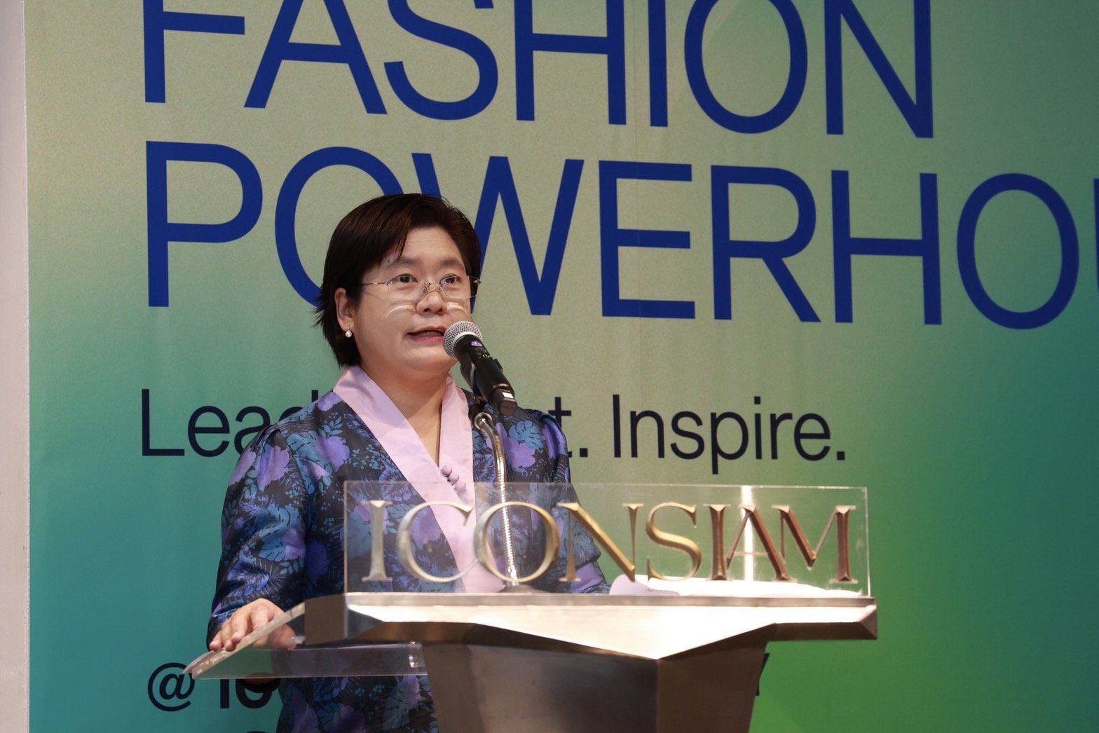 ดีพร้อม นำทัพบุกไอคอนสยาม ปลุกพลังสร้างสรรค์ ดันกระแสแฟชั่นไทย นำร่อง Fashion Powerhouse