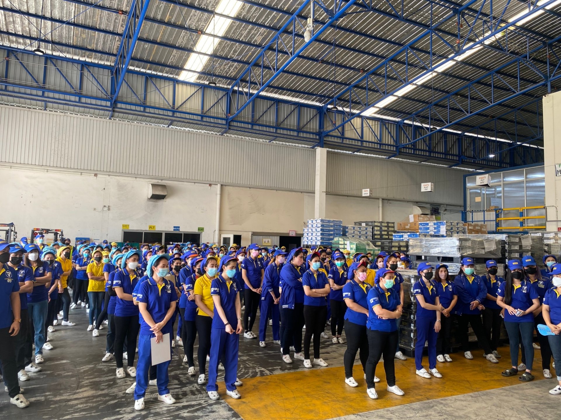 กิจกรรมการรณรงค์ขับขี่ปลอดภัย เนื่องในเทศกาลปีใหม่ 2022 กิจกรรมการรณรงค์ขับขี่ปลอดภัย เนื่องในเทศกาลปีใหม่ 2022