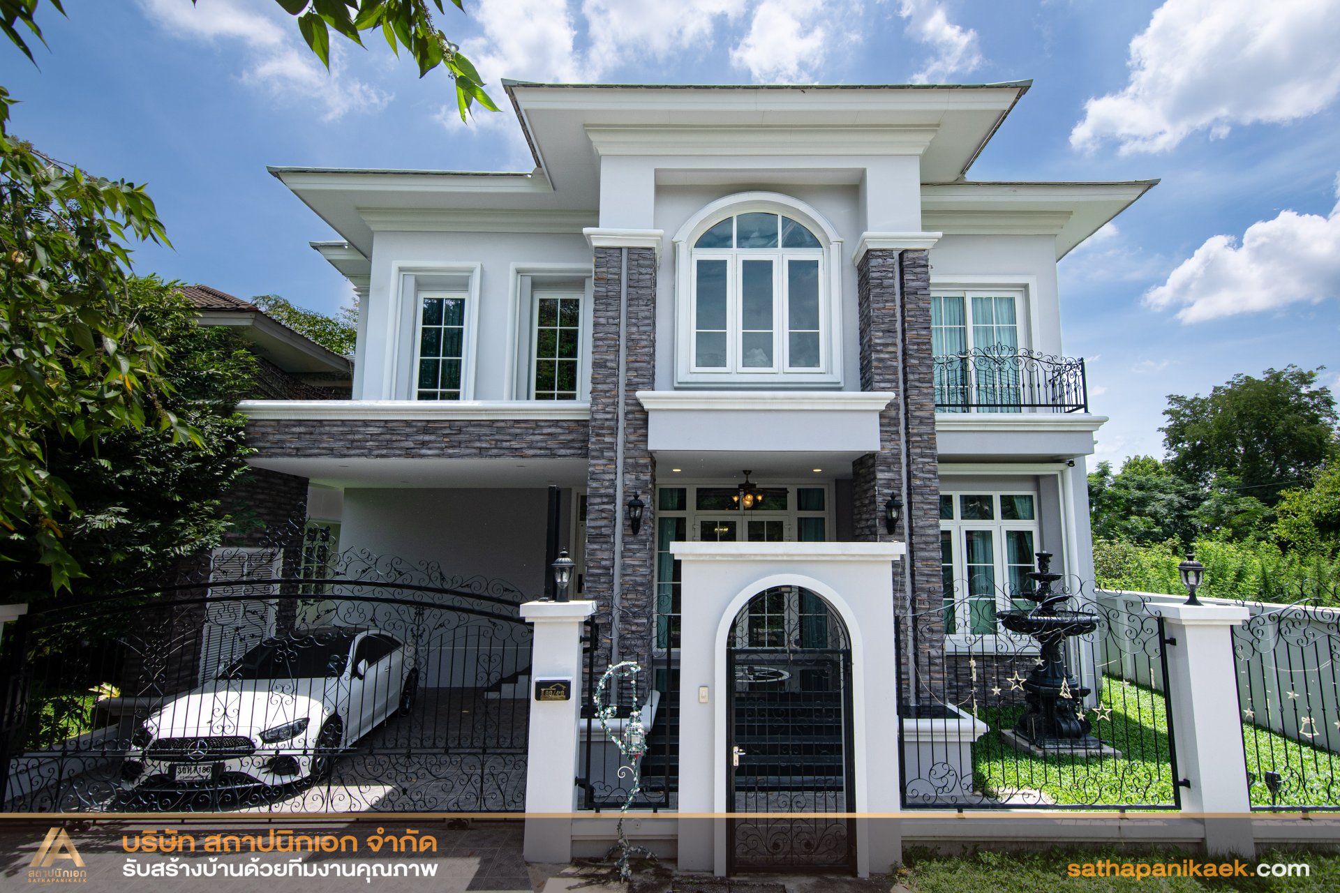 ผลงานบ้านคุณวิกกี้ คลอง 2 (Modern Contemporary Style)