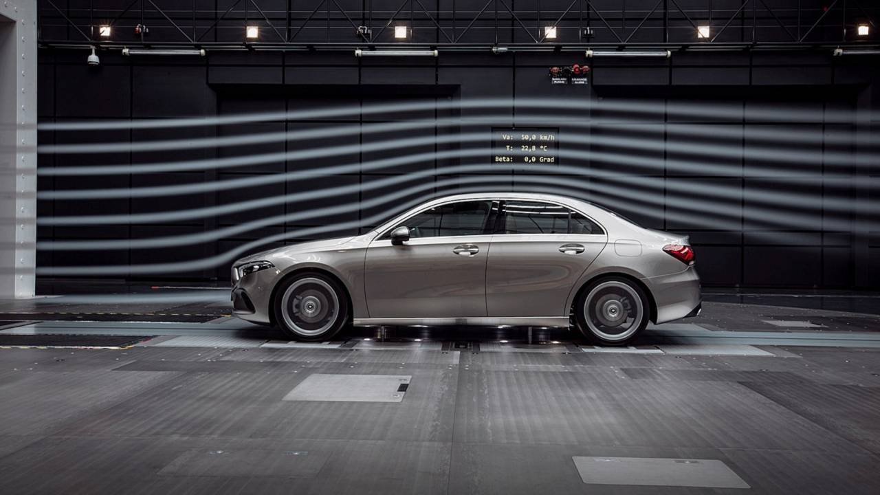 ลุ้น Mercedes Benz A-Class Sedan  จะเข้าทำตลาดไทยหรือไม่