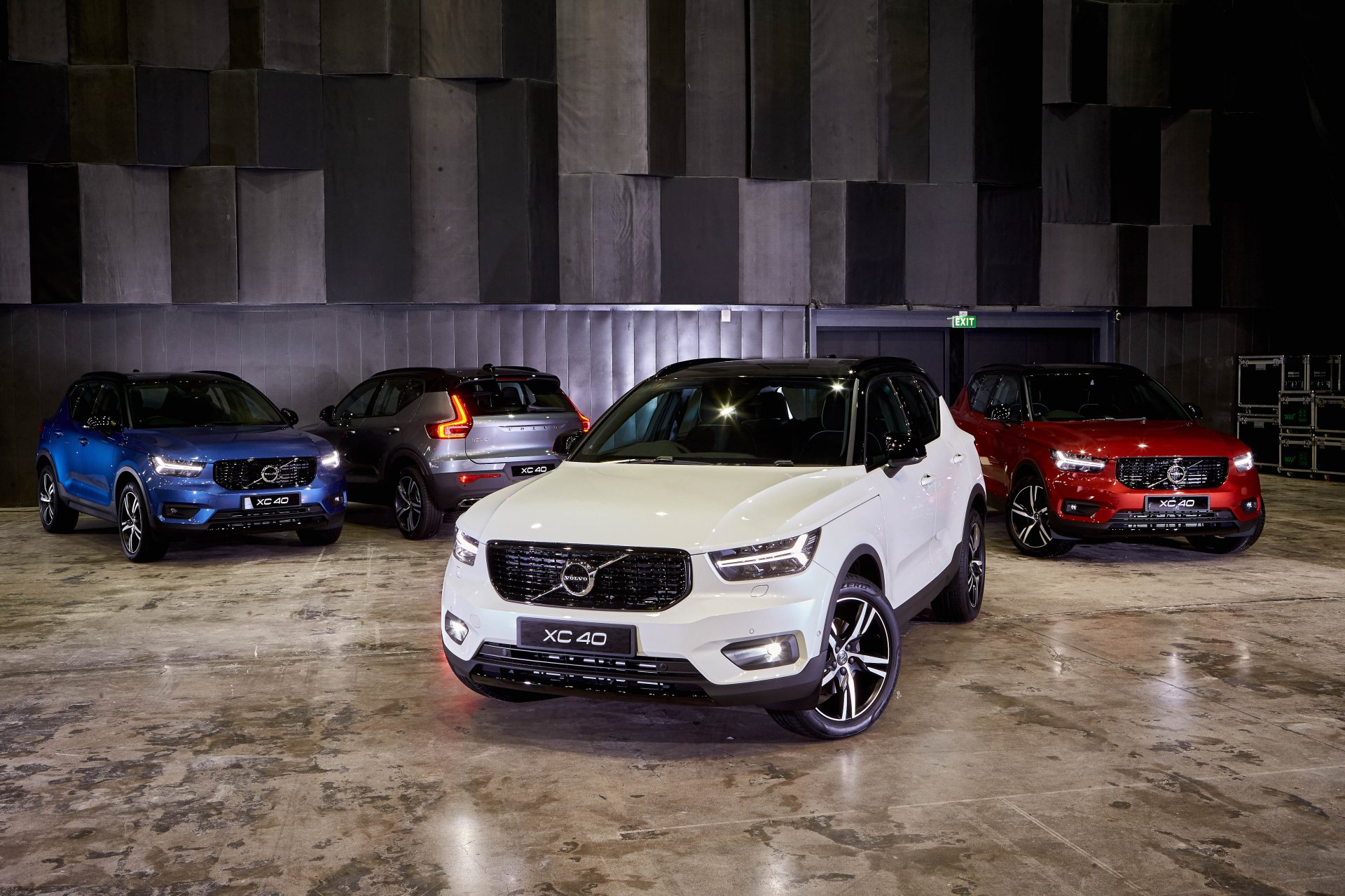 วอลโว่ เปิดตัว The New Volvo XC40 สุดยอดคอมแพกต์เอสยูวี รุ่นแรกจากแบรนด์วอลโว่สู่ผู้บริโภคในเมืองไทย นำเสนอสุดยอดการดีไซน์ พื้นที่ใช้สอย  และเทคโนโลยีอัจฉริยะเพื่อการขับขี่สำหรับคนเมือง วอลโว่ เปิดตัว The New Volvo XC40 สุดยอดคอมแพกต์เอสยูวี รุ่นแรกจากแบรนด์วอลโว่สู่ผู้บริโภคในเมืองไทย นำเสนอสุดยอดการดีไซน์ พื้นที่ใช้สอย  และเทคโนโลยีอัจฉริยะเพื่อการขับขี่สำหรับคนเมือง