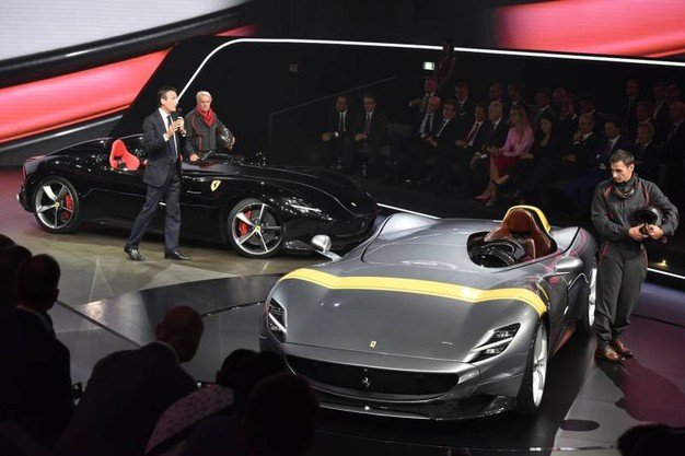 ม้าลำพองตัวพิเศษมาในชื่อ Ferrari Monza SP1 ม้าลำพองตัวพิเศษมาในชื่อ Ferrari Monza SP1