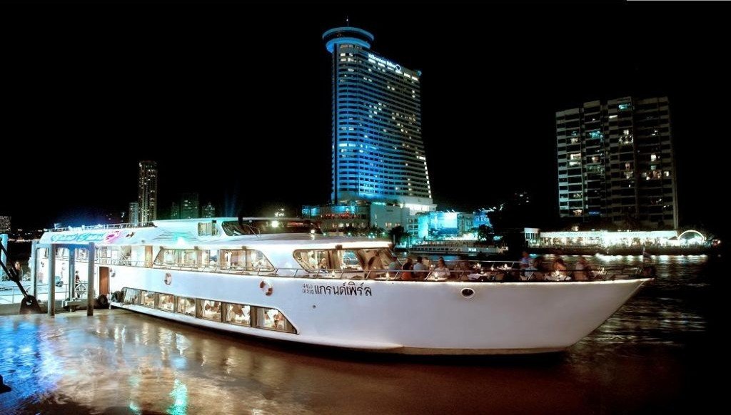 013PVT	RIVER CITY  +  DINNER CRUISE by GRAND PEARL     *No Guide*