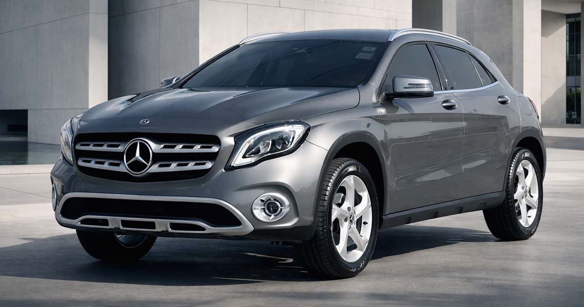 เปลี่ยนแบตเตอรี่ BENZ GLA 200 (X156) ปี 2013-2019 ราคาถูก ติดตั้ง ฟรี!