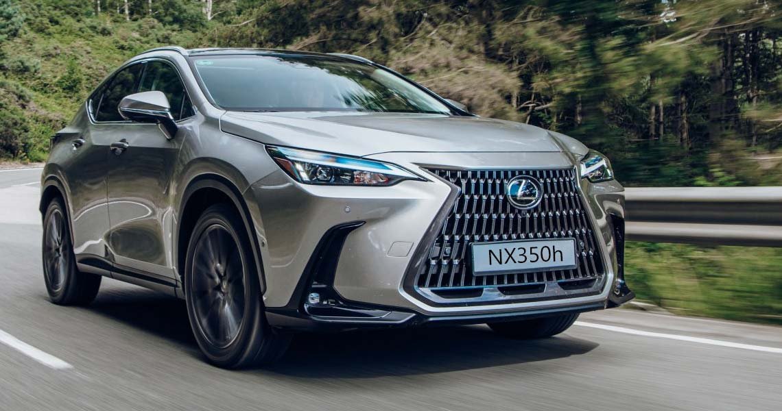 เปลี่ยนแบตเตอรี่ Lexus NX350h ตรงรุ่น ไม่ต้องดัดแปลง!