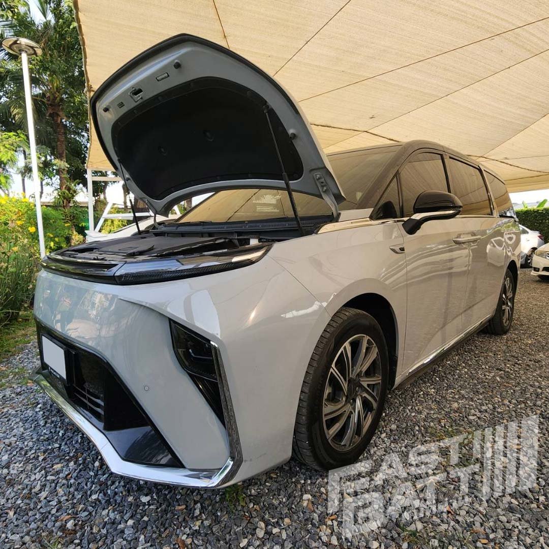 เปลี่ยนแบต แบตรถ เปลี่ยนแบตนอกสถานที่ วังทองหลาง