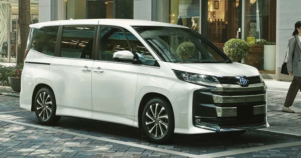 เปลี่ยนแบตเตอรี่ TOYOTA NOAH  แบตหมด ราคาถูก ติดตั้ง ฟรี! เปลี่ยนแบตเตอรี่ TOYOTA NOAH  แบตหมด ราคาถูก ติดตั้ง ฟรี!