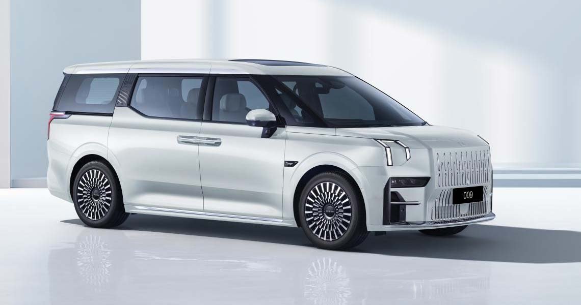 เปลี่ยนแบตเตอรี่ ZEEKR 009 แบตหมด ราคาถูก ติดตั้ง ฟรี!