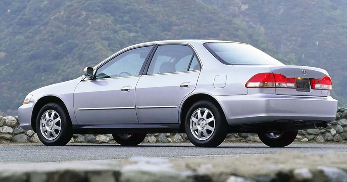 เปลี่ยนแบตเตอรี่ Honda Accord งูเห่า แบตหมด ราคาถูก ติดตั้ง ฟรี! เปลี่ยนแบตเตอรี่ Honda Accord งูเห่า แบตหมด ราคาถูก ติดตั้ง ฟรี!