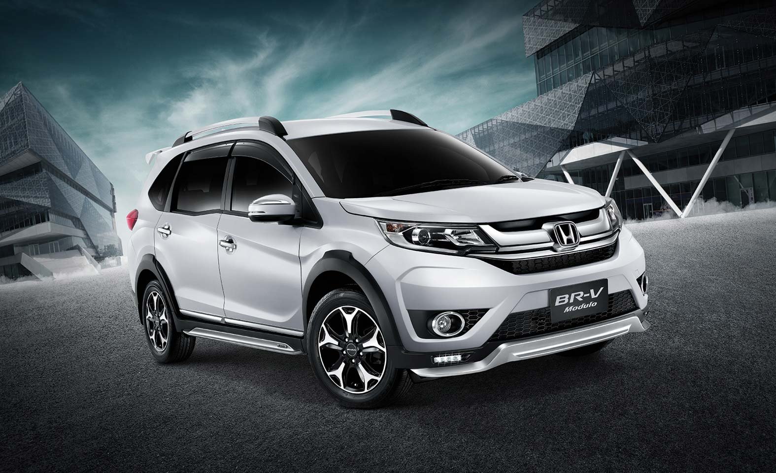 เปลี่ยนแบตเตอรี่ Honda Brv แบตหมด ราคาถูก ติดตั้ง ฟรี!