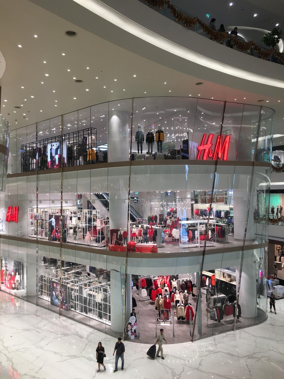 H M icon siam ynz interior