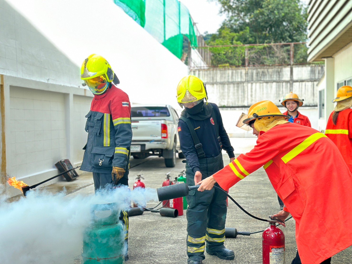 Basic Fire Fighting and Evacuation Fire Drill Training - kdheat