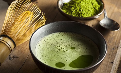 ทำความรู้จักกับ Matcha (มัทฉะ) ชาเขียวผงบดละเอียดจนละลายอย่างลงตัว