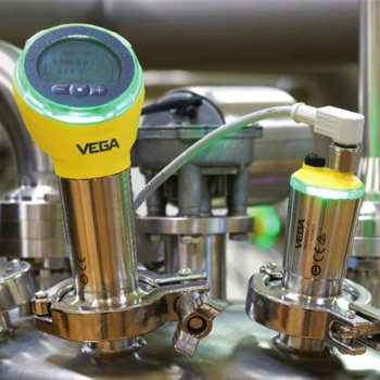 VEGAPULS 42: NEW RADAR SENSOR FOR THE BEVERAGE INDUSTRY  WITH PRECISION AND HYGIENE  VEGAPULS 42: NEW RADAR SENSOR FOR THE BEVERAGE INDUSTRY  WITH PRECISION AND HYGIENE
