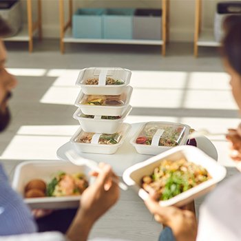 ก้าวสู่ยุคแห่งความสะดวก: เทรนด์อาหารพร้อมปรุงและอาหารพร้อมรับประทานที่มาแรงในปี 2024 Embracing the Future: The Surging Trend of Ready-to-Cook and Read-to-Eat Meals in 2024 ก้าวสู่ยุคแห่งความสะดวก: เทรนด์อาหารพร้อมปรุงและอาหารพร้อมรับประทานที่มาแรงในปี 2024 Embracing the Future: The Surging Trend of Ready-to-Cook and Read-to-Eat Meals in 2024