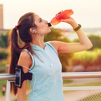 เครื่องดื่มเสริมสมรรถภาพทางการออกกำลังกายและการวิจัยที่เกี่ยวข้อง Exercise Performance-Enhancing Drinks and Its Related Research เครื่องดื่มเสริมสมรรถภาพทางการออกกำลังกายและการวิจัยที่เกี่ยวข้อง Exercise Performance-Enhancing Drinks and Its Related Research