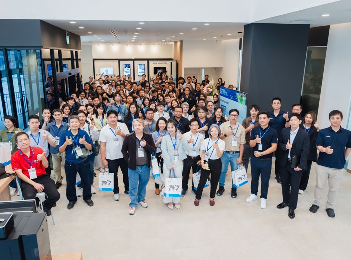  "Empowering Smart Industries with RFID Solutions  A Successful Learning & Innovation Experience by SATO Auto-ID (Thailand) Co., Ltd. 