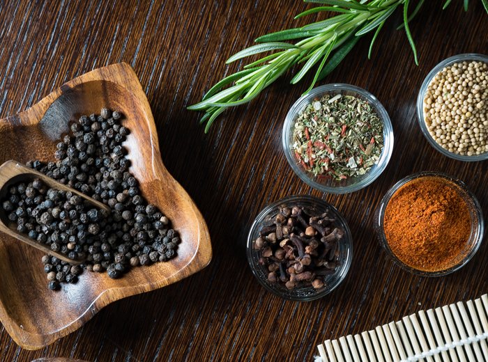 Pyrrolizidine Alkaloids (PAs): ความเสี่ยงเงียบในวัตถุดิบจากพืช Pyrrolizidine Alkaloids (PAs): A Hidden Risk in Plant-Derived Raw Materials