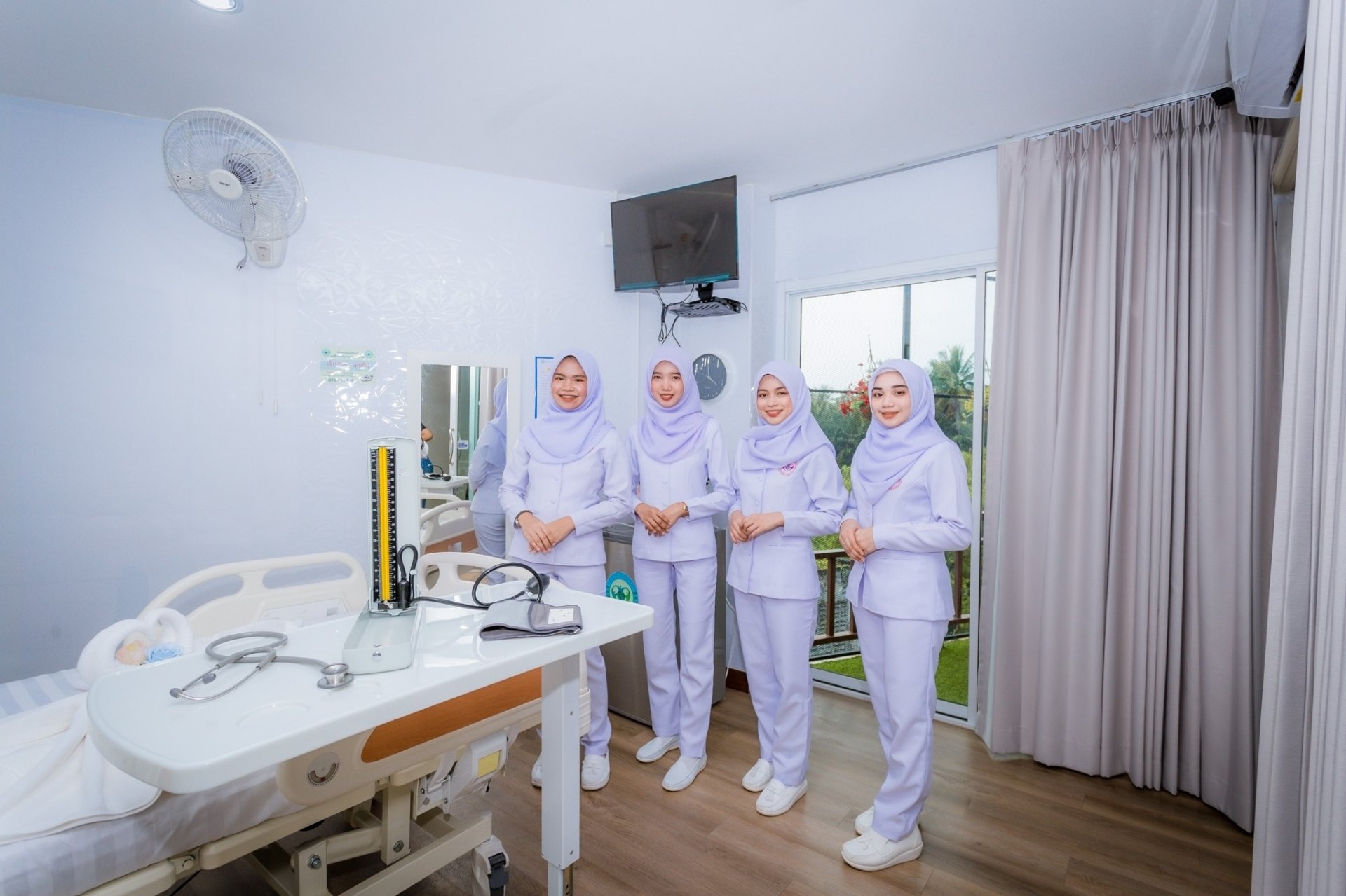 โรงเรียนด็อกเตอร์หนึ่งอินเตอร์แคร์กระบี่: การเตรียมความพร้อมสู่สากล โรงเรียนด็อกเตอร์หนึ่งอินเตอร์แคร์กระบี่: การเตรียมความพร้อมสู่สากล