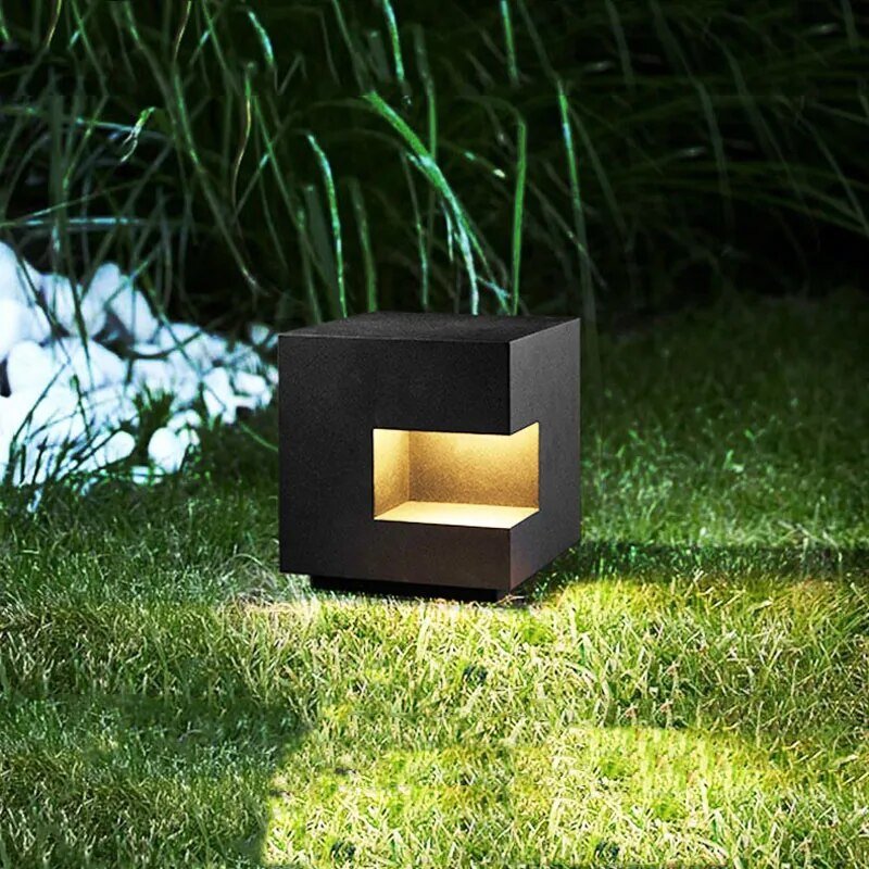 Nordic Minimalist Stainless Steel Lawn Lamp