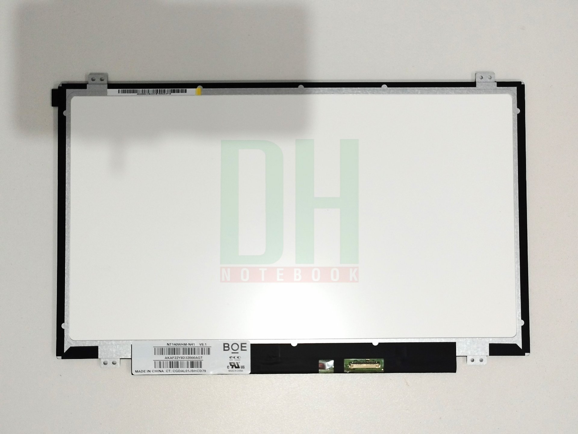 อะไหล่หน้าจอ สำหรับ เปลี่ยน  LED 14.0 SLIM 30 PIN หูบน-ล่าง 32 CM 1366*768 60hz TN  สภาพจอ  90%