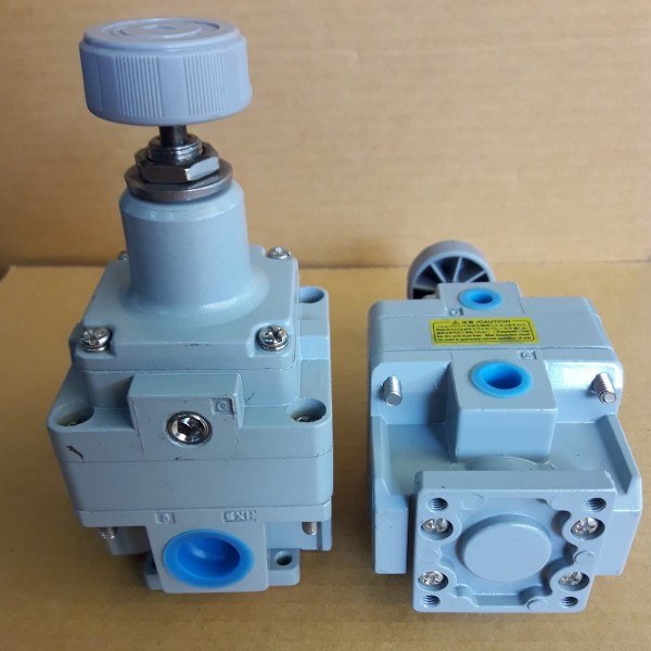 IR3000-02 IR Precision Regulator