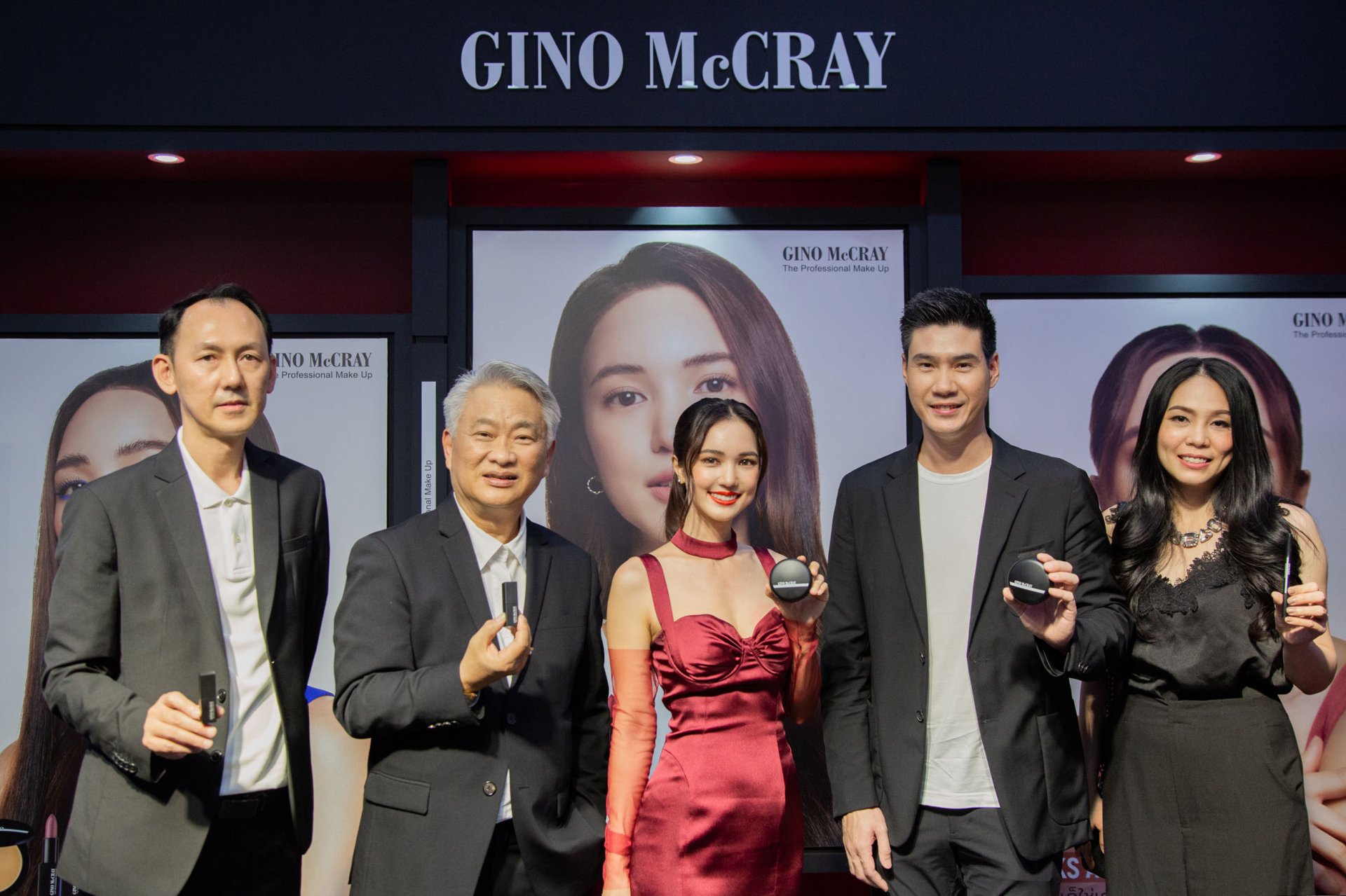 บัวGINO McCRAY  บัวGINO McCRAY