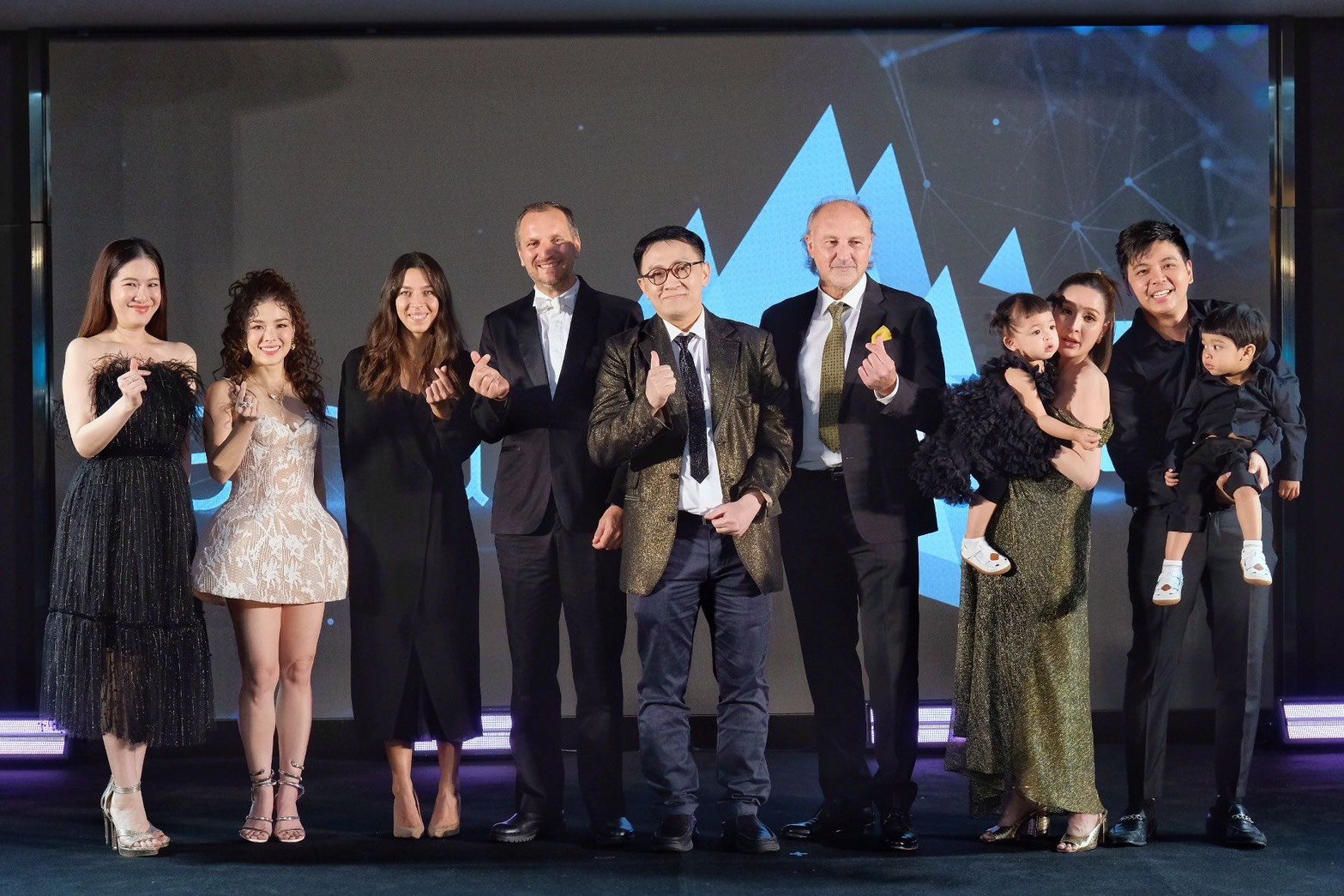 EndoliftX® เทคโนโลยีแปลงโฉมระดับโลก  