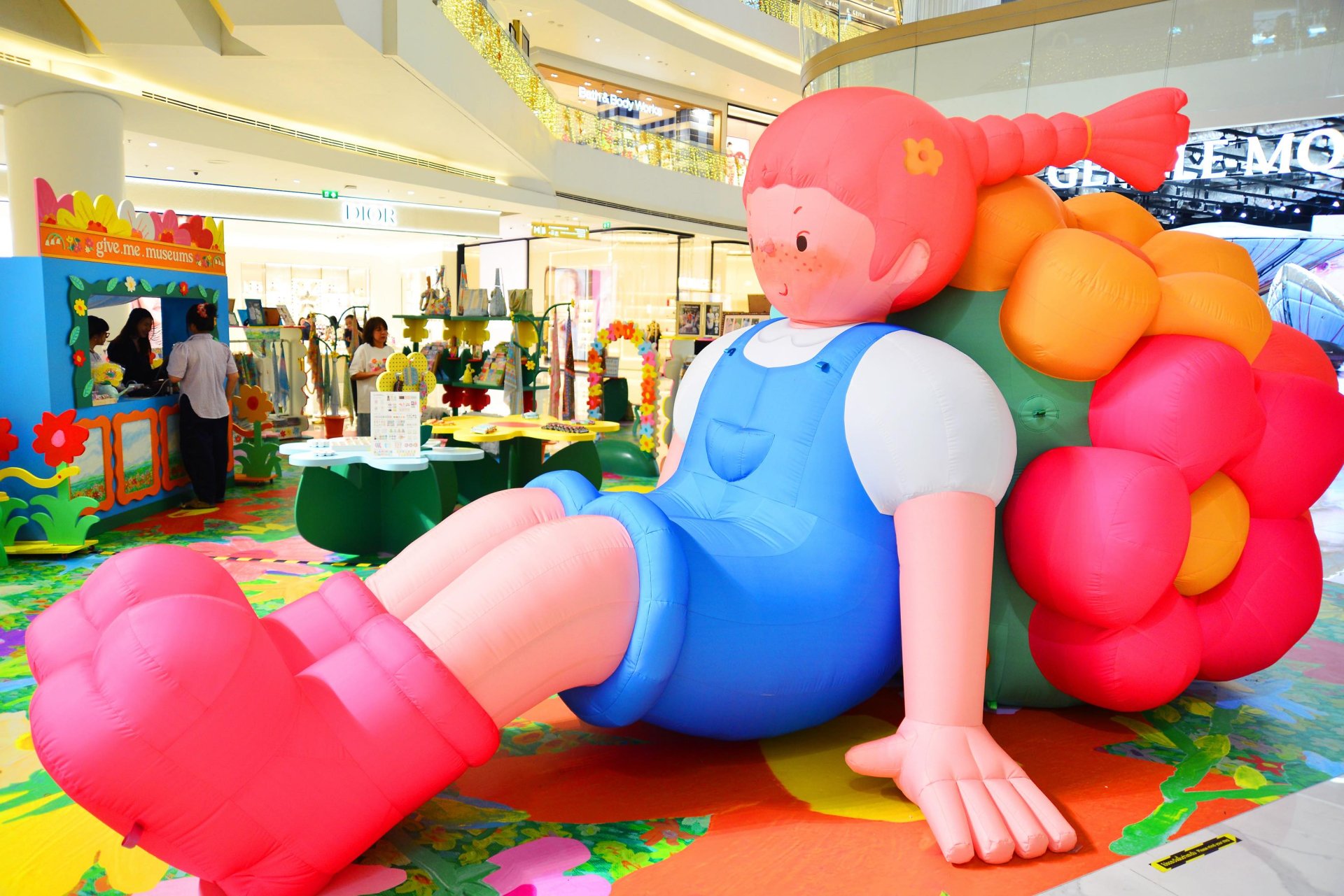 ชวนตะลุยสวนดอกไม้ ในงาน Flower Art Garden at ICONSIAM