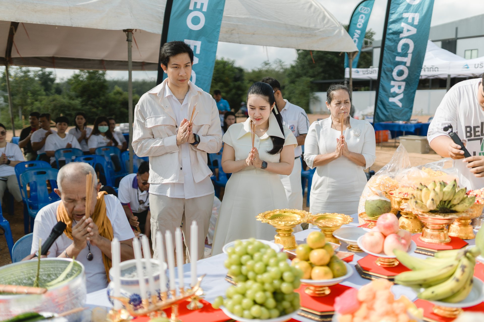 "เปิดฉากเฟสใหม่! CEO Factory (TH) กับพิธีลงเสาเอกเพื่อความเป็นสิริมงคล" "เปิดฉากเฟสใหม่! CEO Factory (TH) กับพิธีลงเสาเอกเพื่อความเป็นสิริมงคล"