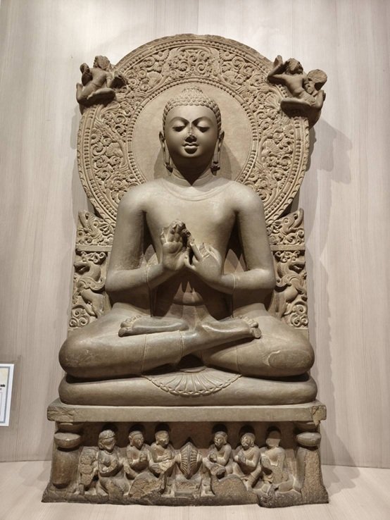 พระพุทธปฏิมาธรรมจักรมุทรา