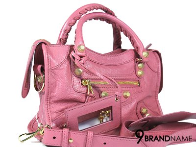 New Balenciaga Mini City Pink GHW   - Authentic Bag กระเป๋า บาเรนเซียก้า มินิ ซิตี้ สีชมพู หมุดทองใหญ่สวย พร้อมสายยาว ใบเล็กกระทัดรัด ครอสบอดี้ได้ สีนี้น่ารักมากๆคะ