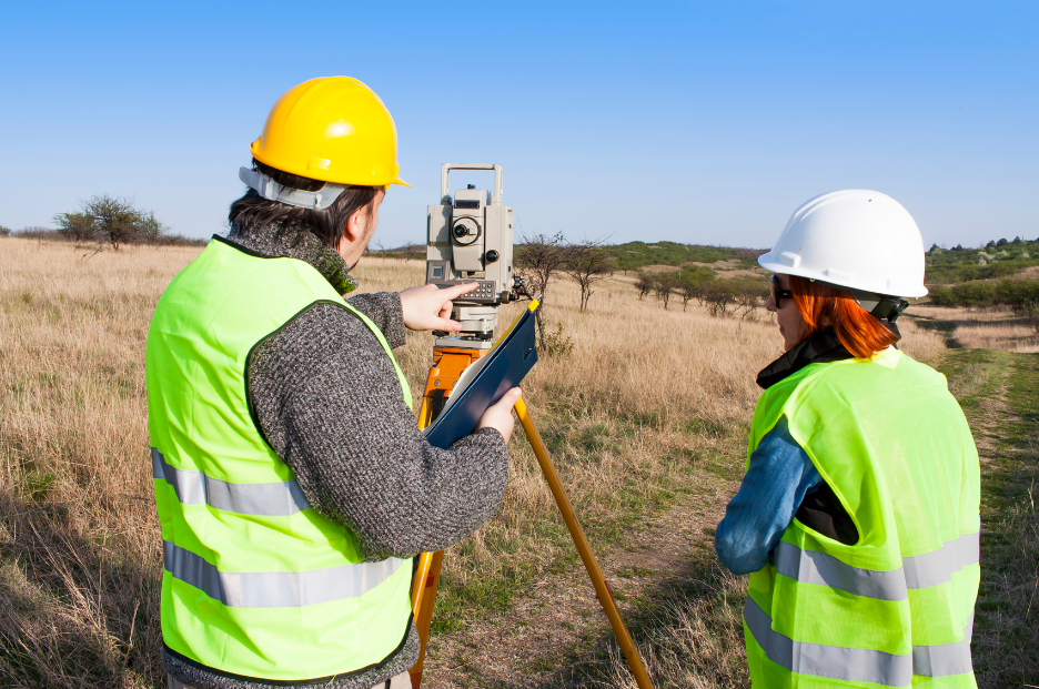 ข้อควรระวังในการใช้กล้องสำรวจประมวลผลรวม (Total Station) ข้อควรระวังในการใช้กล้องสำรวจประมวลผลรวม (Total Station)