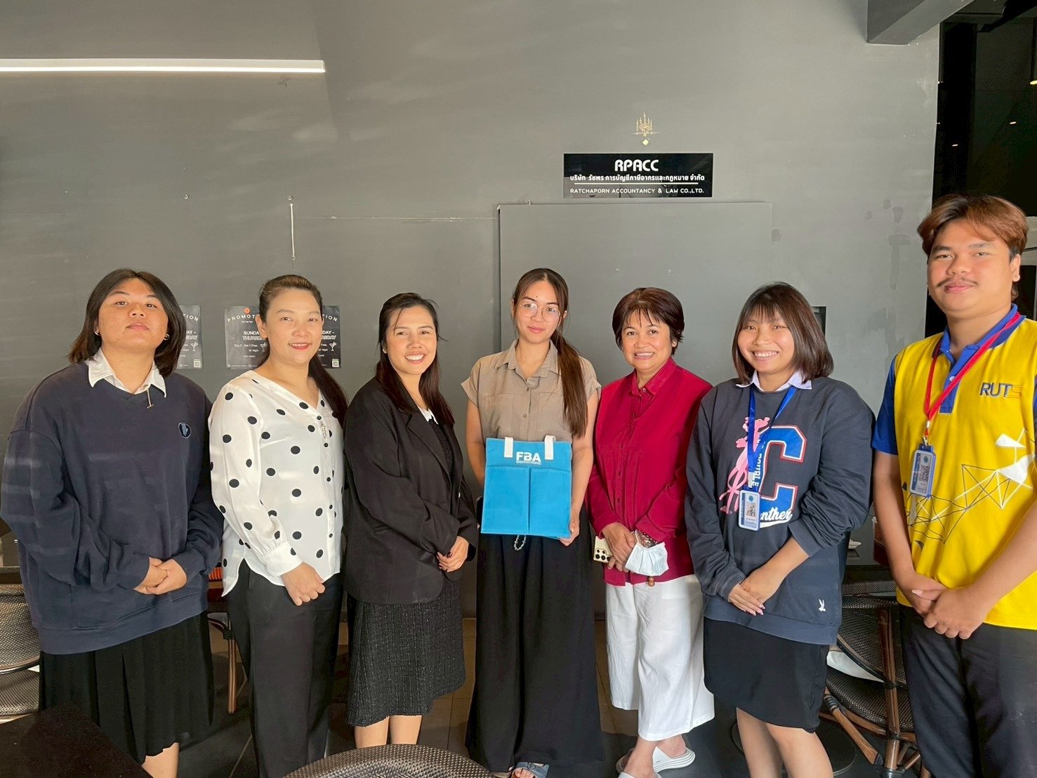 ขอขอบคุณอาจารย์จาก มหาวิทยาลัยราชมงคลศรีวิชัย วิทยาเขตสงขลา ที่เข้ามานิเทศน์น้องนักศึกษา