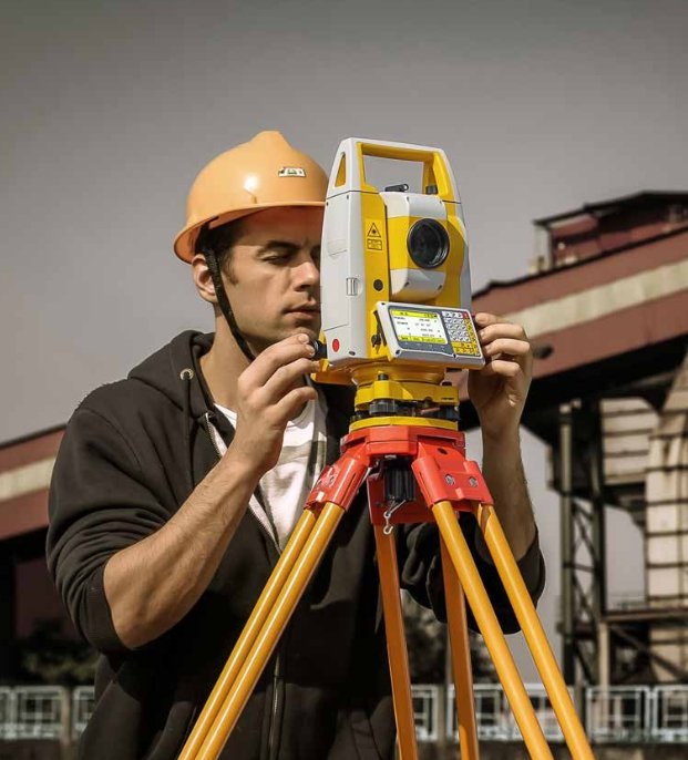 การรักษากล้อง Total Station 