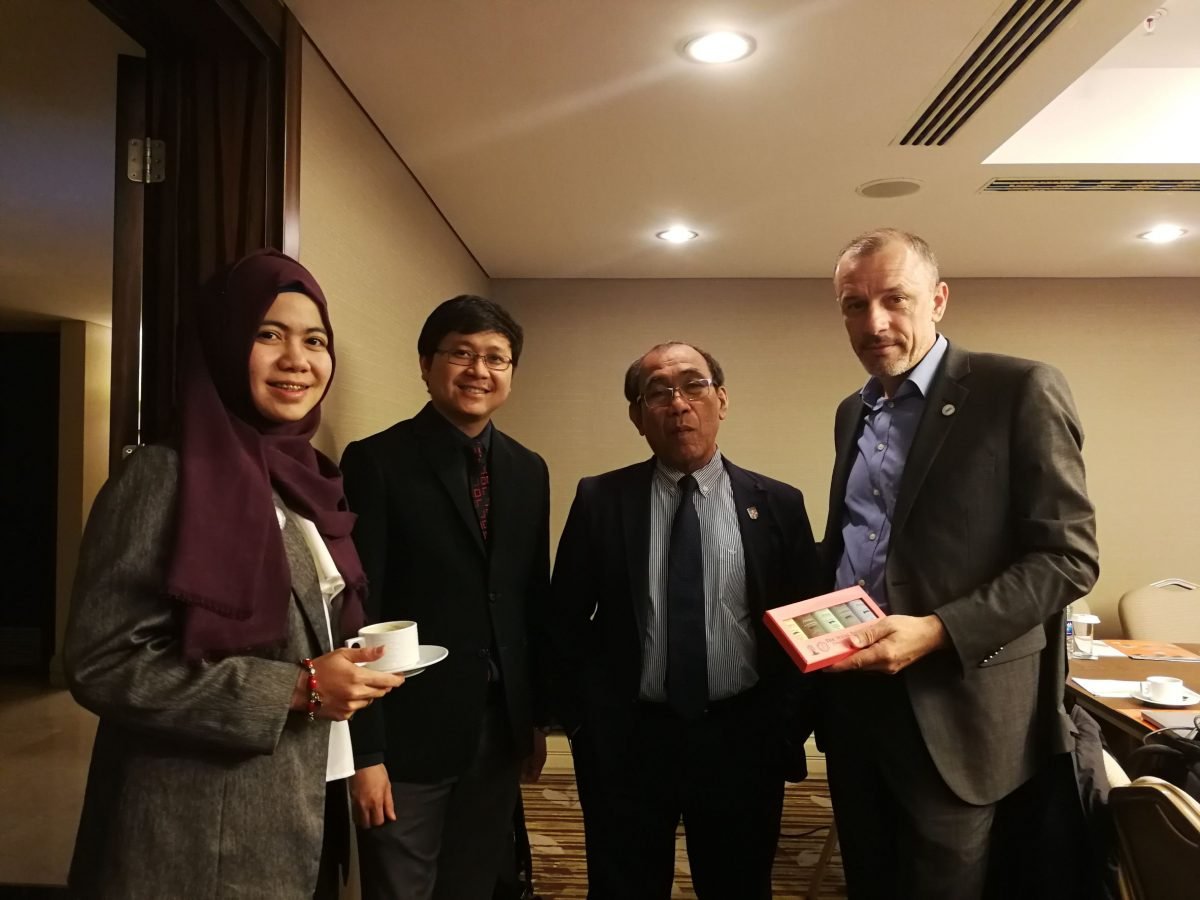 สถาบันมาตรฐานฮาลาลฯ ร่วมประชุมวิชาการ Technical Committee (TC) ณ กรุงอิสตันบูล สาธารณรัฐตุรกี สถาบันมาตรฐานฮาลาลฯ ร่วมประชุมวิชาการ Technical Committee (TC) ณ กรุงอิสตันบูล สาธารณรัฐตุรกี