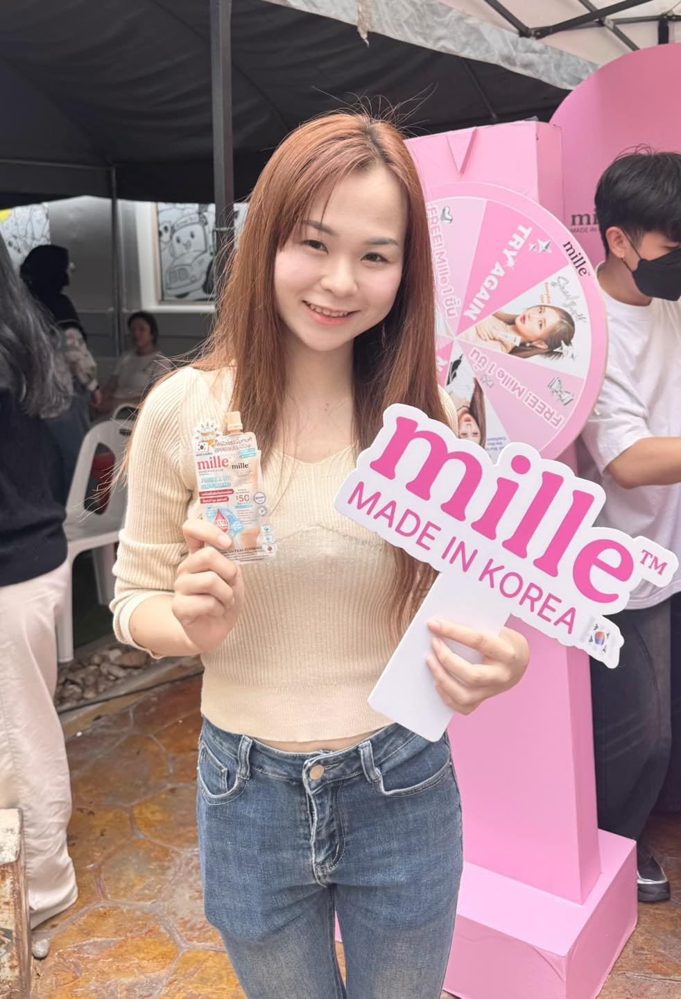 มิลเล่ออกบูธที่ SPU เพื่อให้น้องๆนักศึกษาได้ทดลองผลิตภัณฑ์