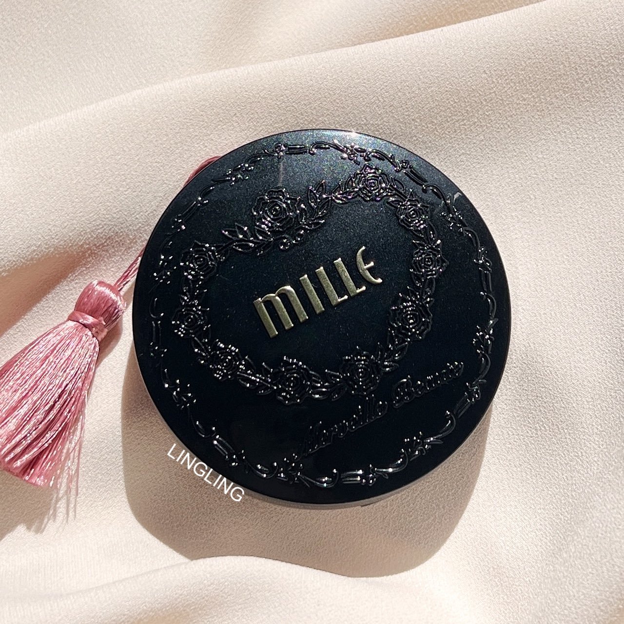 ในที่สุดแป้งมิลเล่ตลับดำก็ทำสีสว่างขึ้นแล้ววว ในที่สุดแป้งมิลเล่ตลับดำก็ทำสีสว่างขึ้นแล้ววว