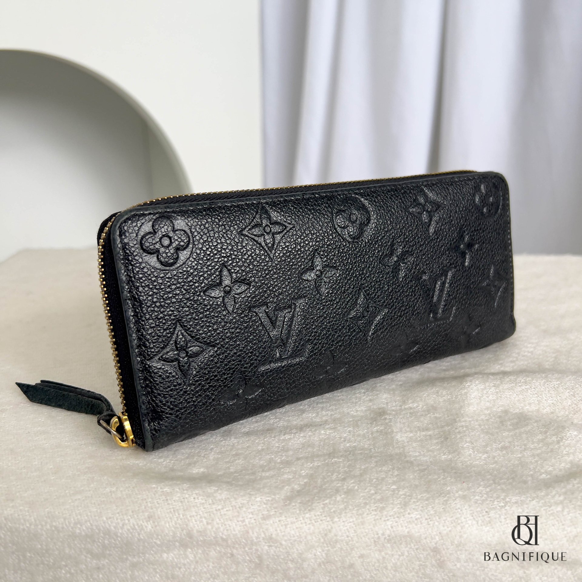 Clemence wallet outlet monogram