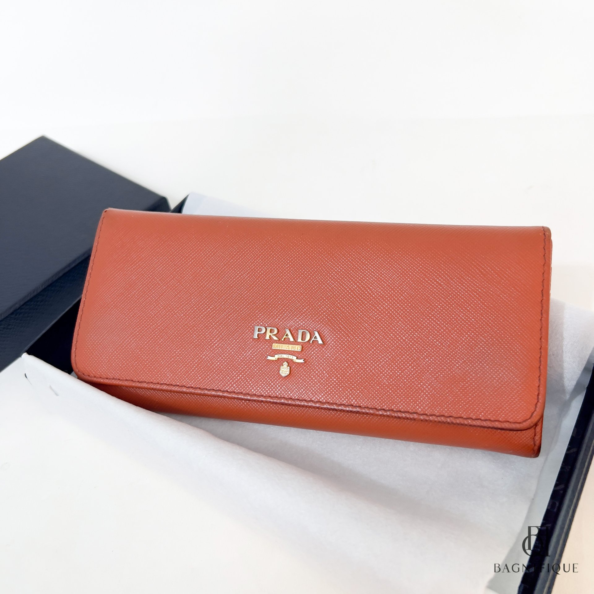 Prada long wallet online saffiano