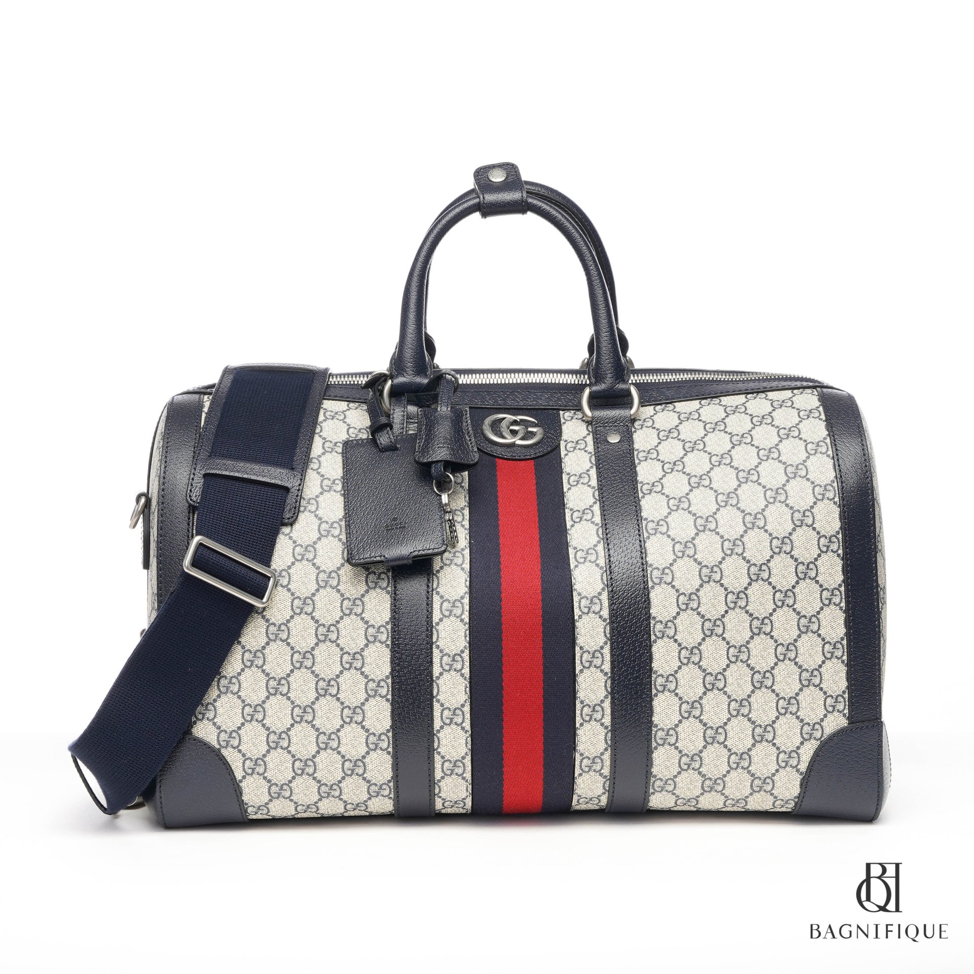 Black gucci sales duffle bag
