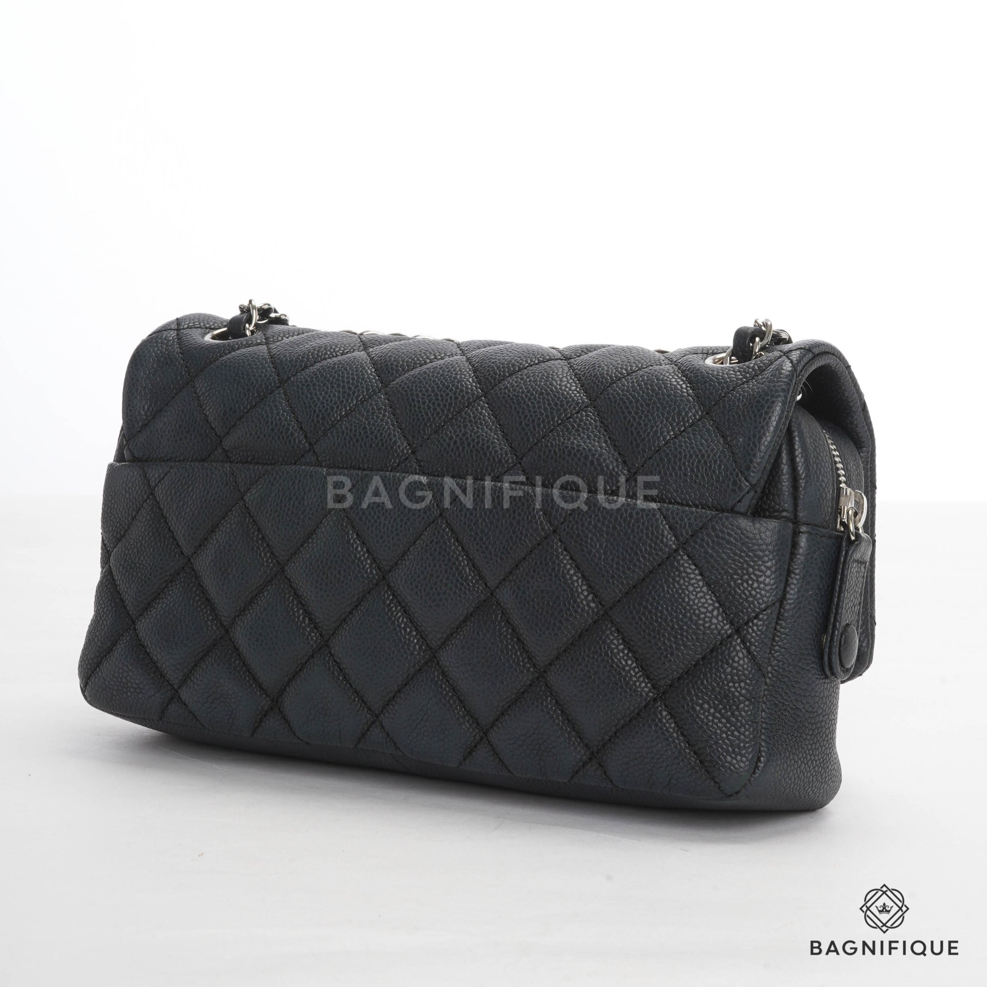 Chanel easy caviar hot sale