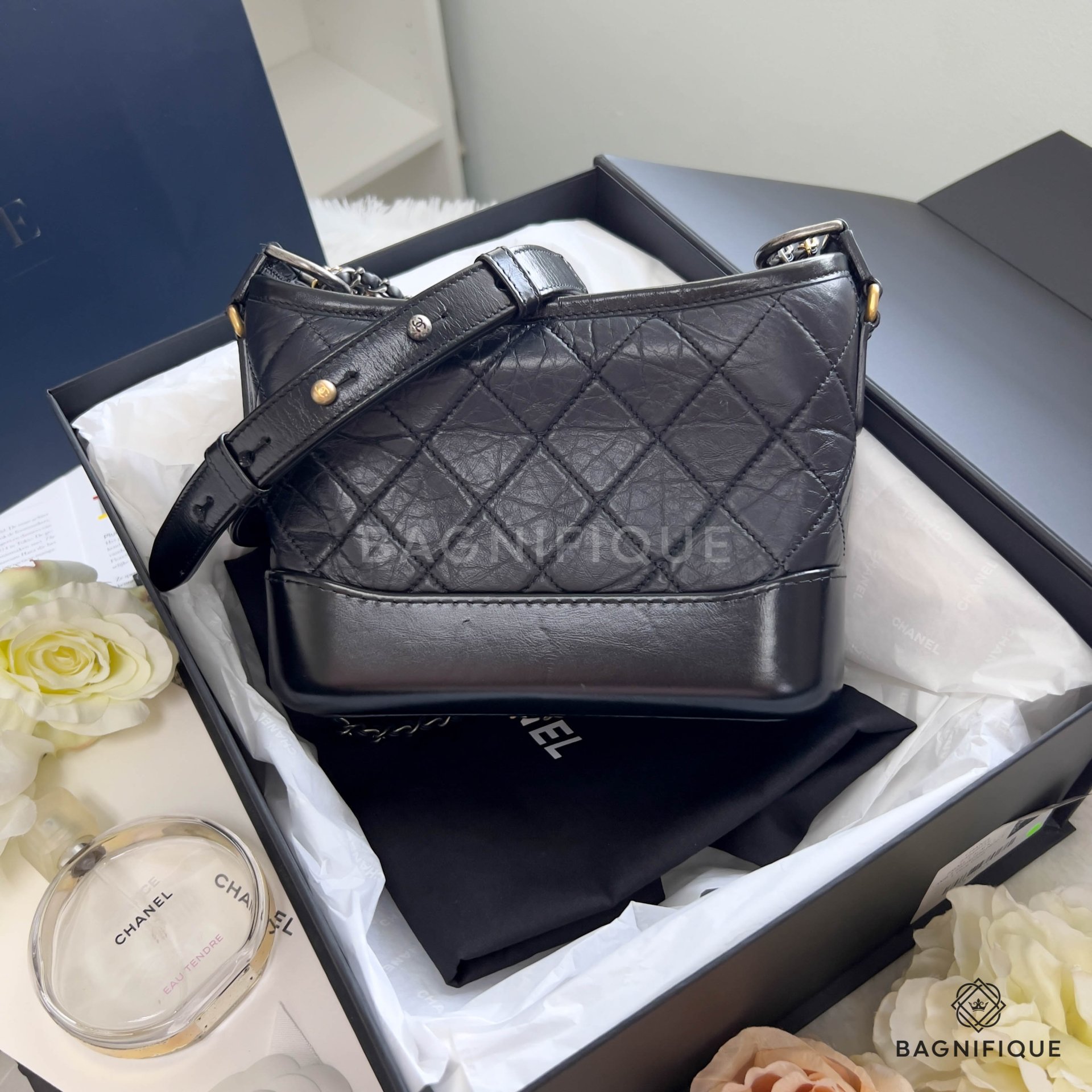 Chanel gabrielle iridescent 2025 black