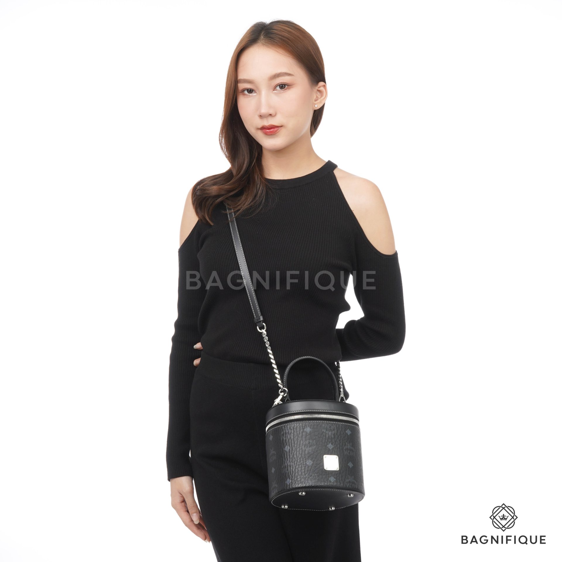 Mcm cylinder deals crossbody bag