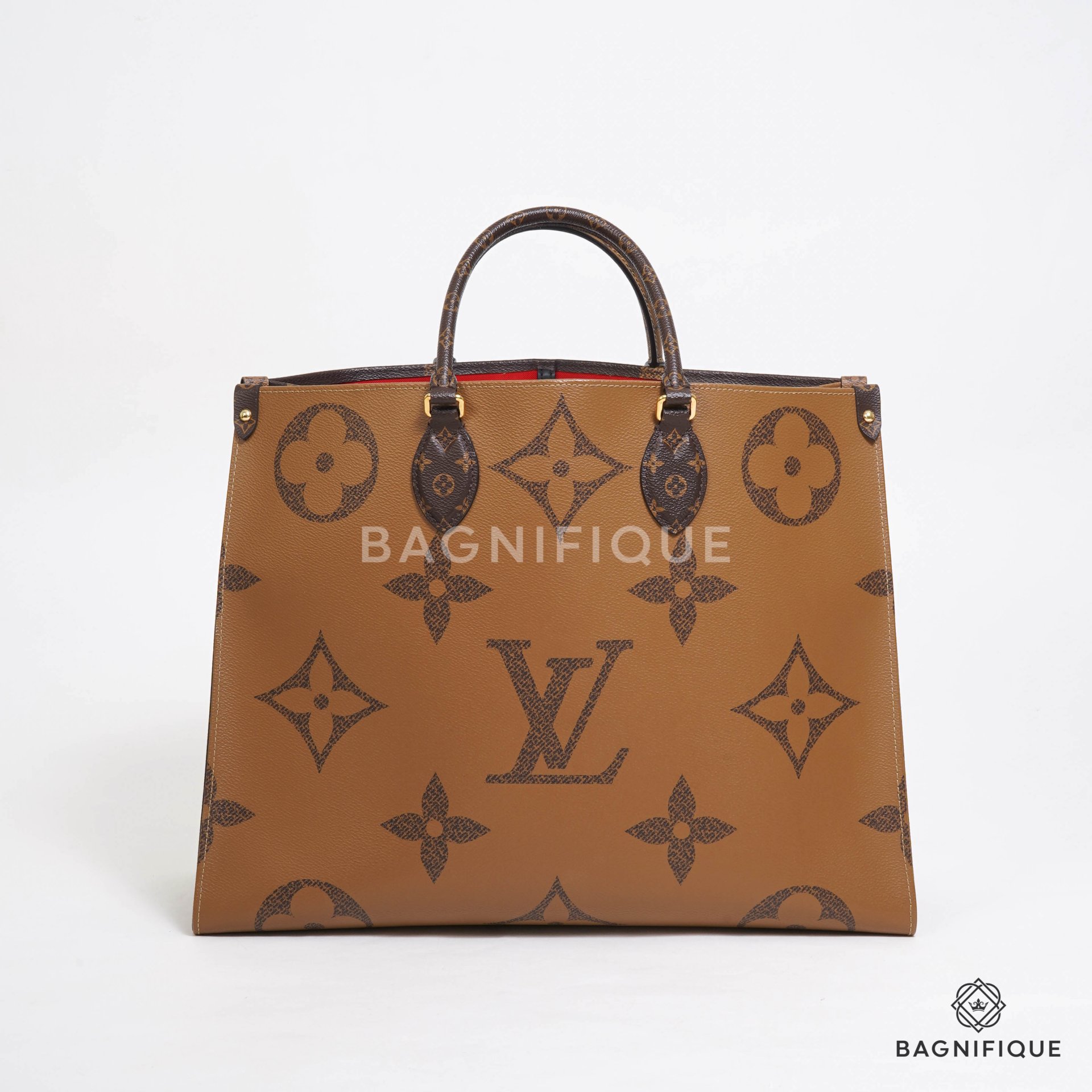 Lv on the go monogram store