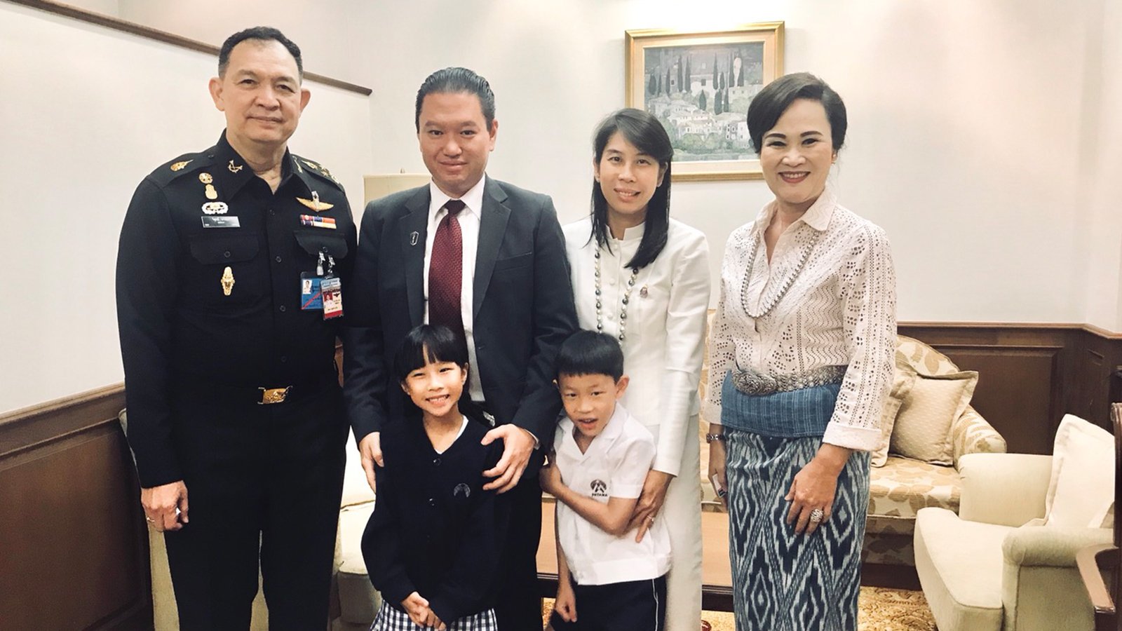 ดร. สิทธิวัตน์ กำกัดวงษ์ ประธานกรรมการบริหาร กลุ่มโรงพยาบาล IMH ดร. สิทธิวัตน์ กำกัดวงษ์ ประธานกรรมการบริหาร กลุ่มโรงพยาบาล IMH