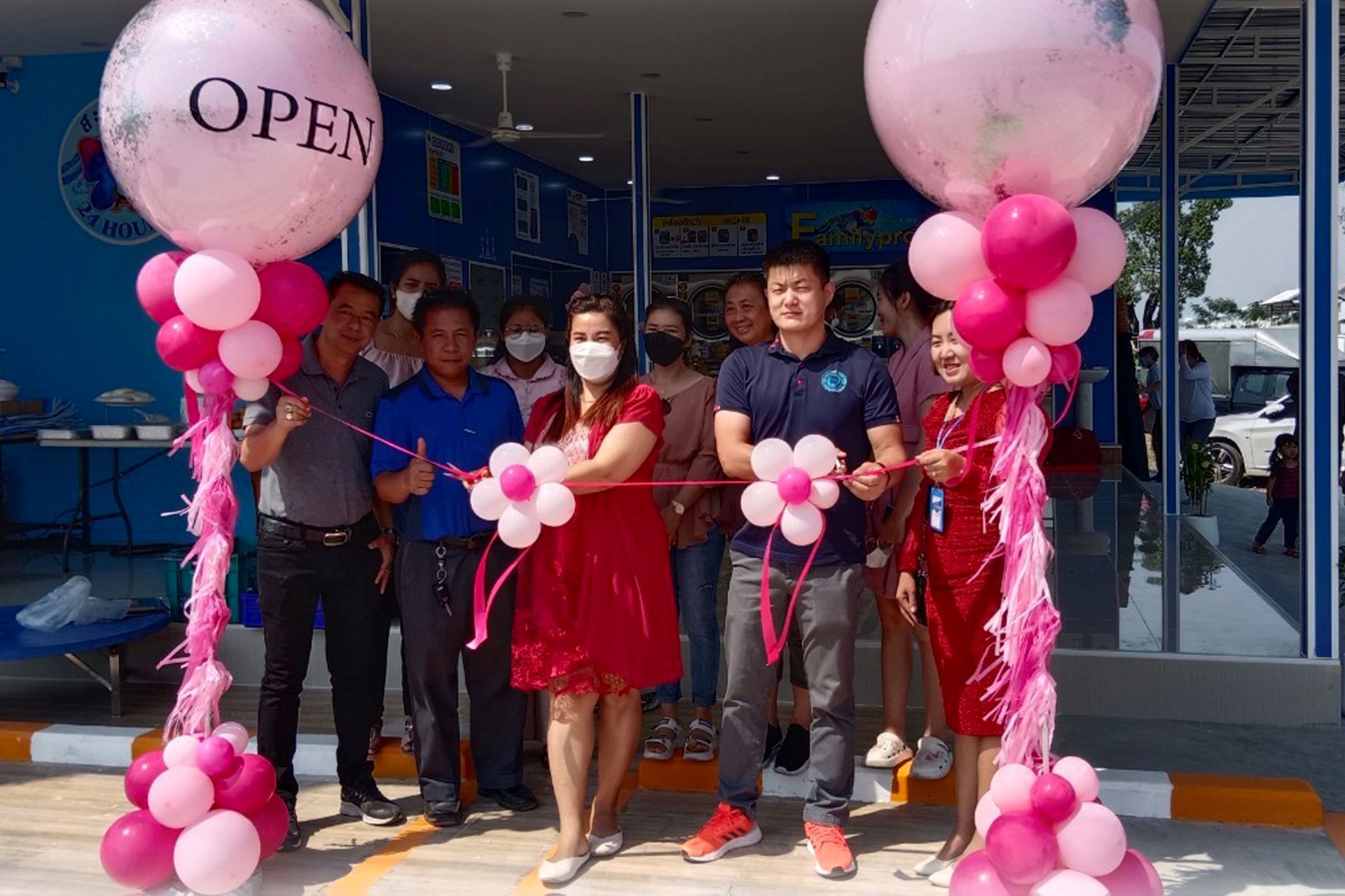 Familypro Laundry เปิดสาขา ซอยเทพกุญชร33 (ตลาดไท)  Familypro Laundry เปิดสาขา ซอยเทพกุญชร33 (ตลาดไท)